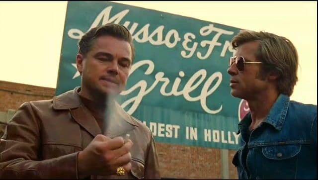Un recorrido por la Hollywood de finales de los 60 bajo la mirada de Tarantino, lleno de guiños al cine clásico y actuaciones memorables de DiCaprio y Pitt.